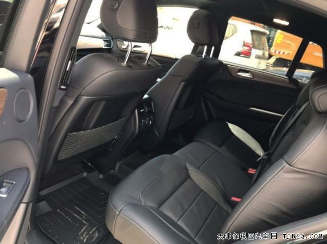 19款奔馳GLE43AMG加規(guī)版 運(yùn)動包/高級包/燈包現(xiàn)車74.8萬