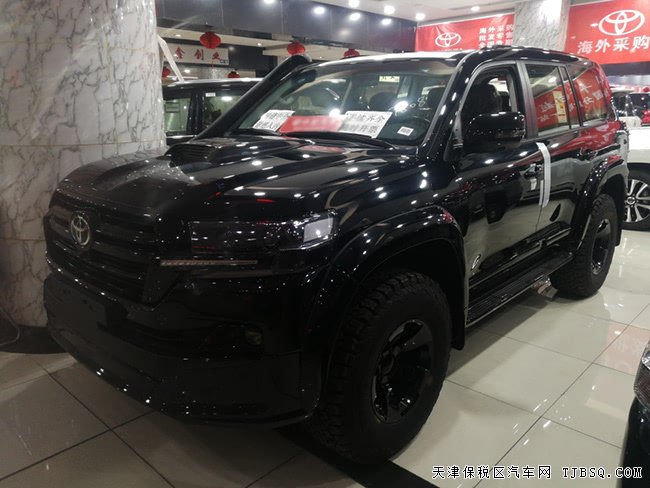 2019款豐田酷路澤4500中東版黑金剛 真皮/后娛現(xiàn)車(chē)141萬(wàn)