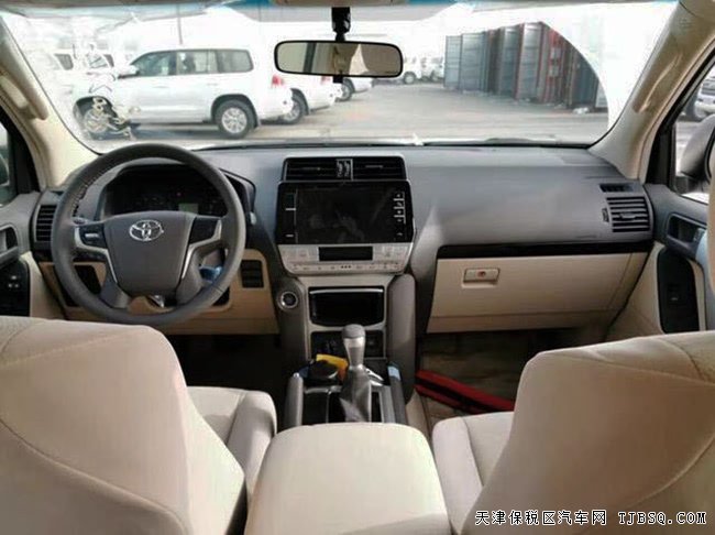 2020款豐田普拉多4000中東版 18輪/天窗/后掛現(xiàn)車(chē)59.2萬(wàn)
