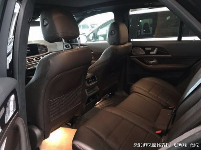 2020款奔馳GLE350加規(guī)版 豪華包/運(yùn)動(dòng)包/7座現(xiàn)車77.5萬