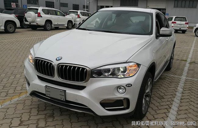 2019款寶馬X6墨西哥版 20輪/天窗/液晶儀表現(xiàn)車63.5萬