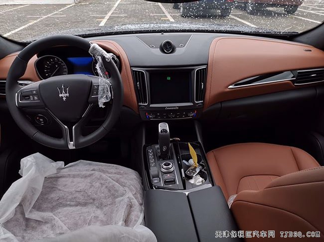 2019款瑪莎拉蒂levante中東版 腳感門/全景天窗現(xiàn)車75萬