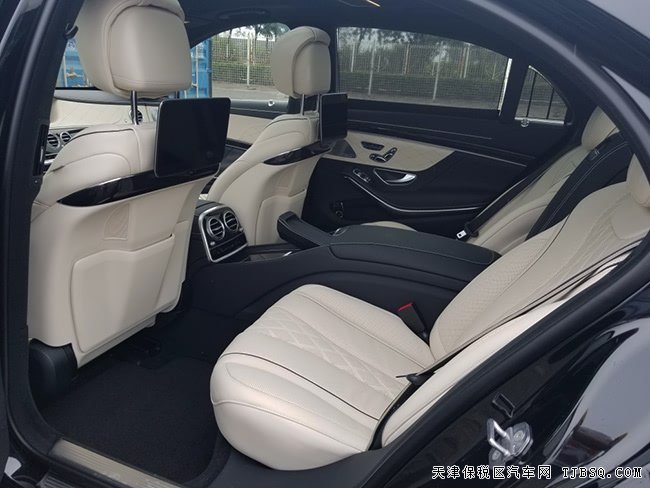 2019款奔馳S560加規(guī)版 四座包/駕駛包/豪華包現(xiàn)車165萬(wàn)