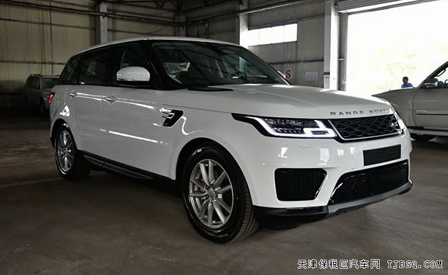 20款路虎攬勝運動柴油版 19輪/全景天窗/腳感門現(xiàn)車74萬