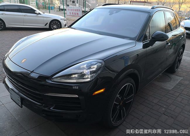 19款保時(shí)捷卡宴2.9T加規(guī)版 22輪/底升/豪華包現(xiàn)車118萬(wàn)
