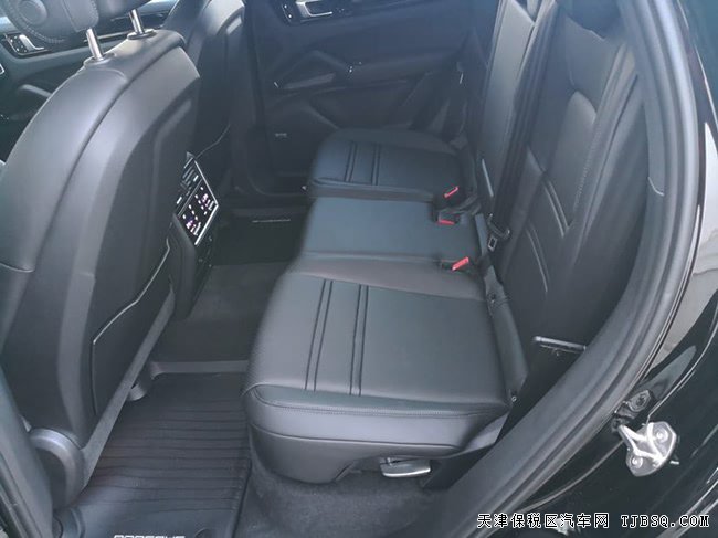 19款保時(shí)捷卡宴2.9T加規(guī)版 22輪/底升/豪華包現(xiàn)車118萬(wàn)