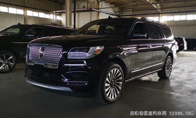 2019款林肯領(lǐng)航員加規(guī)版 300A包/科技包/后娛現(xiàn)車103萬