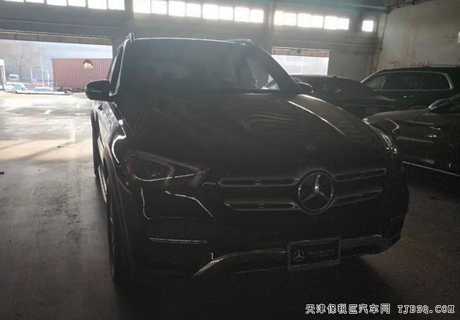 2020款奔馳GLE350美規(guī)版 小窗/停輔包/20輪現(xiàn)車67.5萬