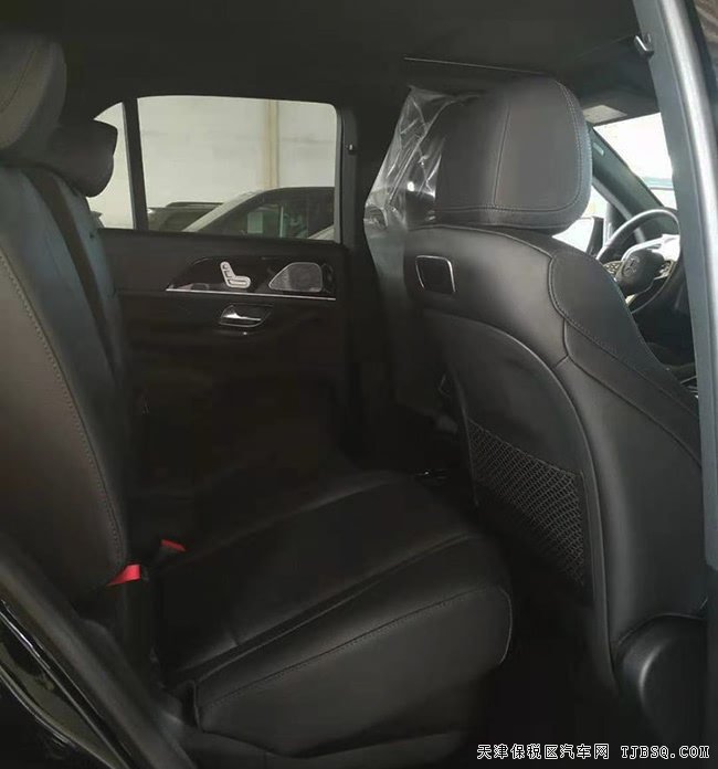 2020款奔馳GLE350美規(guī)版 小窗/停輔包/20輪現(xiàn)車67.5萬