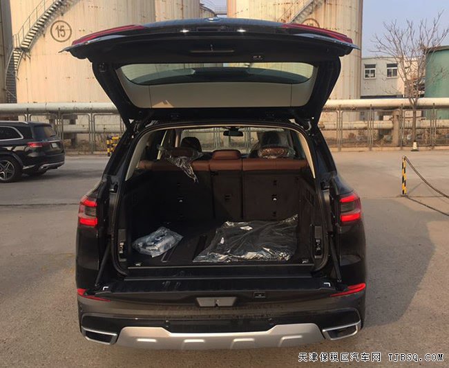 2020款寶馬X5中東版 全景天窗/環(huán)影/LED大燈現(xiàn)車70.5萬
