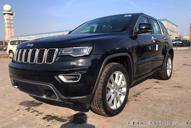2017款JEEP大切諾基3.6L中東版 20輪/全景天窗現(xiàn)車38萬