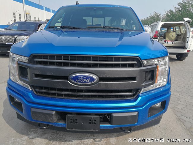 2019款福特F150加規(guī)版 18輪/遙啟/全景天窗現(xiàn)車38萬鉅惠
