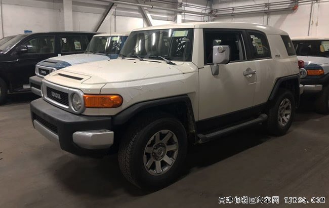 20款豐田FJ酷路澤4.0L中東版 雙油/氣泵/17輪現(xiàn)車(chē)44萬(wàn)
