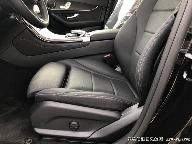 2019款奔馳GLC300墨西哥版 19輪/真皮座椅/全景現(xiàn)車42萬(wàn)