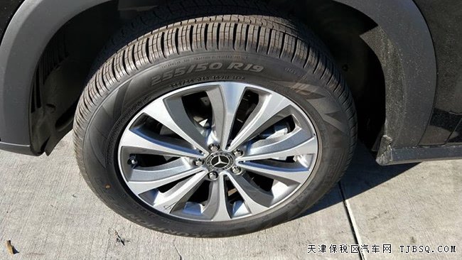 2020款奔馳GLE350美規(guī)版 19輪/豪華包/全景現(xiàn)車67.5萬