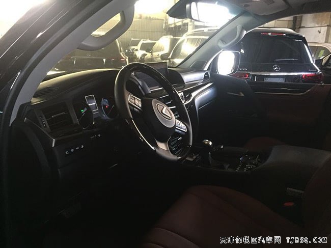 2020款雷克薩斯LX570加規(guī)版 經(jīng)典SUV現(xiàn)車144萬震撼來襲