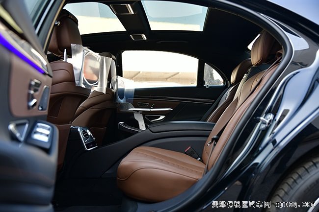 19款奔馳S560加規(guī)版 小桌板/夜視/專屬四座包現(xiàn)車157萬
