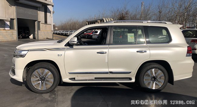 19款豐田酷路澤5700中東版 環(huán)影/20輪/包圍現(xiàn)車(chē)122.5萬(wàn)