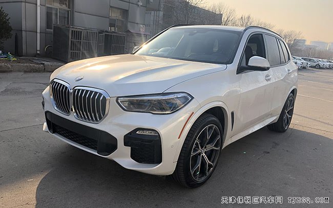 20款寶馬X5加規(guī)版 底升/大豪華包/M運(yùn)動包現(xiàn)車79萬優(yōu)享