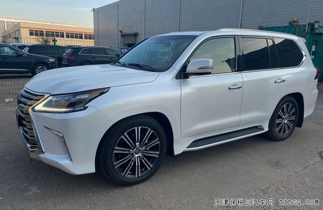 19款雷克薩斯LX570加規(guī)版 平行進(jìn)口頂配版現(xiàn)車144萬優(yōu)購