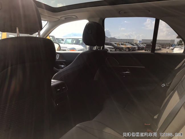 20款奔馳GLE450墨西哥版 20輪/抬顯/全景天窗現(xiàn)車75萬