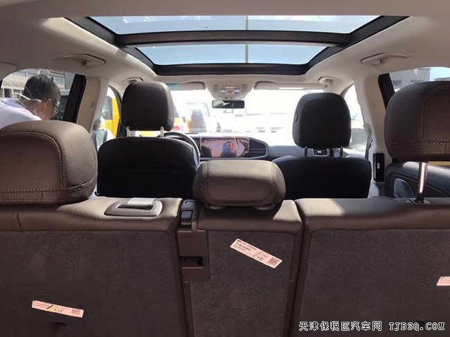 2020款奔馳GLE450墨西哥版 20輪/柏林/全景天窗現(xiàn)車75萬