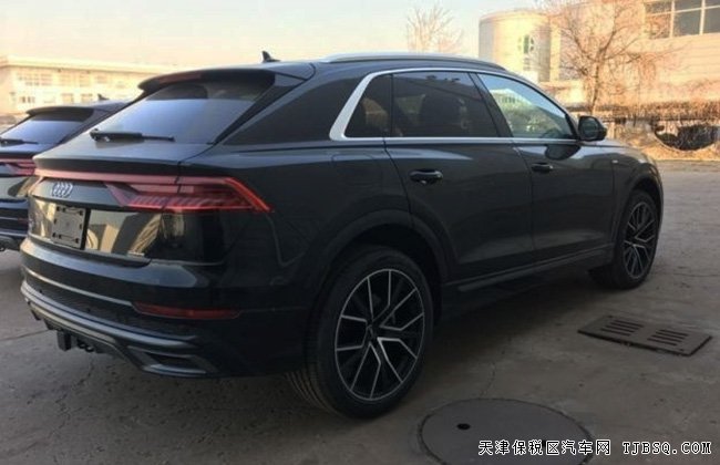 2019款?yuàn)W迪Q8加規(guī)版 S-line包/22輪/環(huán)影現(xiàn)車73萬優(yōu)購