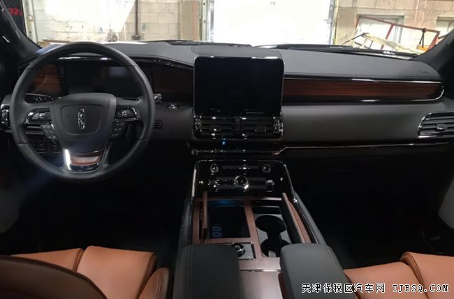 2019款林肯領(lǐng)航員3.5T加規(guī)版 科技包/300A包現(xiàn)車99.5萬