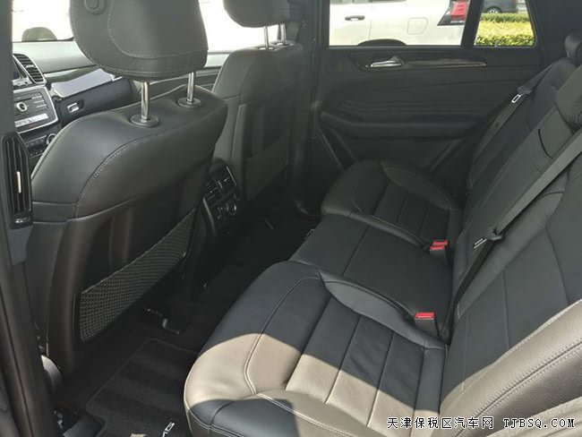 2019款奔馳GLE43AMG加規(guī)版 燈包/運(yùn)動包/豪華包現(xiàn)車72萬