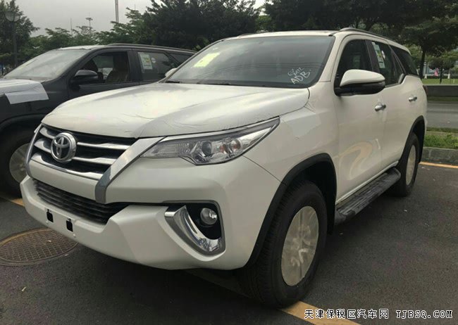 2019款豐田穿越者2700中東版 7座SUV現(xiàn)車優(yōu)購(gòu)