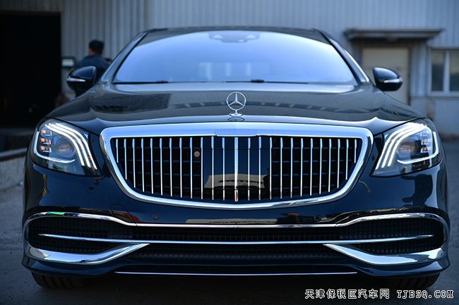 2019款奔馳邁巴赫S560加規(guī)版 4座/夜視/舒適包現(xiàn)車(chē)251萬(wàn)