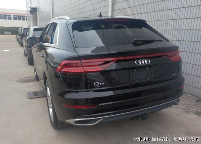 2019款?yuàn)W迪Q8加規(guī)版 22輪/S-line包/環(huán)影現(xiàn)車74萬熱賣