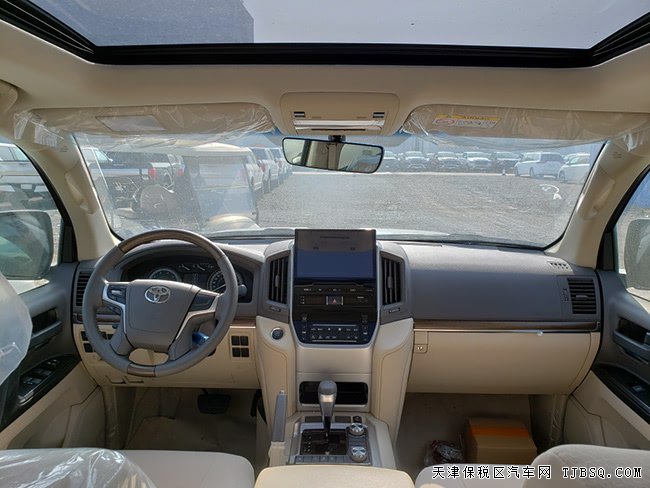 2019款豐田酷路澤4600中東版 8氣囊/天窗/18輪現(xiàn)車86萬(wàn)