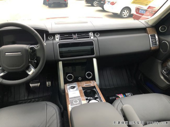 2020款路虎攬勝3.0T行政版 豪華SUV現(xiàn)車優(yōu)惠促銷