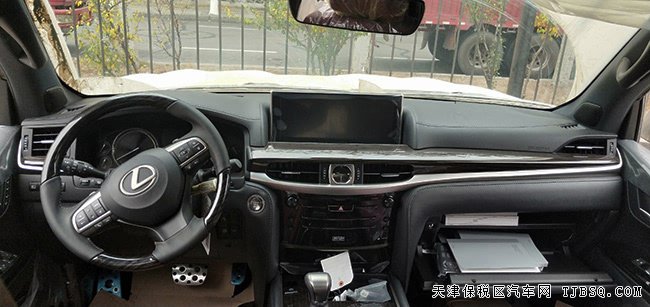 19款雷克薩斯LX570中東版 雷測/21輪/大包圍現(xiàn)車145.5萬