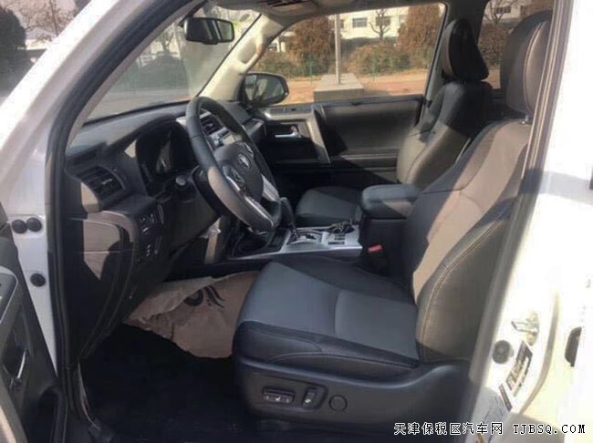 2019款豐田霸道4.0L SR5加規(guī)版 17輪/天窗/7座現(xiàn)車46萬(wàn)