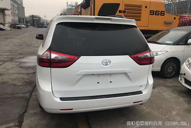 平行進(jìn)口車20款豐田塞納3.5L兩驅(qū)LE版 天津港現(xiàn)車36.8萬(wàn)