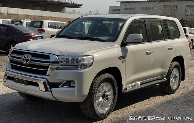 20款豐田酷路澤5700中東版 18輪/天窗/前小杠現(xiàn)車96.5萬(wàn)