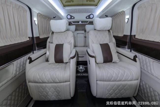 2019款奔馳邁巴赫VS680商務車 港口現(xiàn)車優(yōu)惠專享