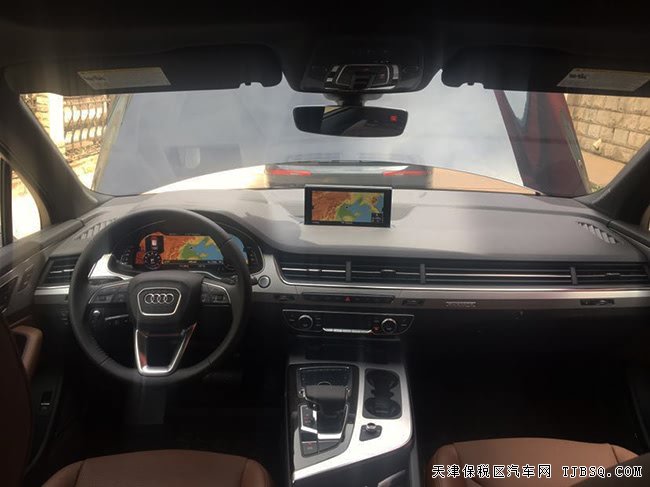 2019款奧迪Q7加規(guī)版 駕駛包/駕輔包/環(huán)影現(xiàn)車69.5萬優(yōu)享