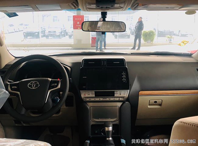 2020款豐田霸道2700中東版 9氣囊/天窗/18輪現(xiàn)車47.8萬(wàn)