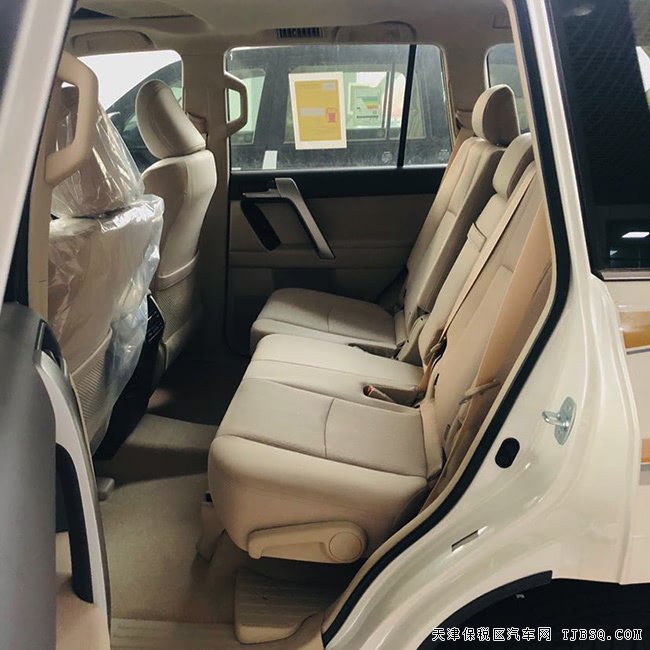 2020款豐田霸道2700中東版 9氣囊/天窗/18輪現(xiàn)車47.8萬(wàn)