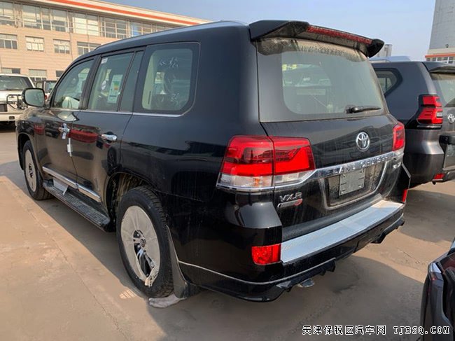 2020款豐田酷路澤5700中東版 陸巡5.7L現(xiàn)車優(yōu)購(gòu)