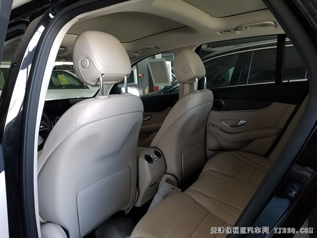 20款奔馳GLC300墨西哥版 電尾門/19輪/全景現(xiàn)車40.5萬