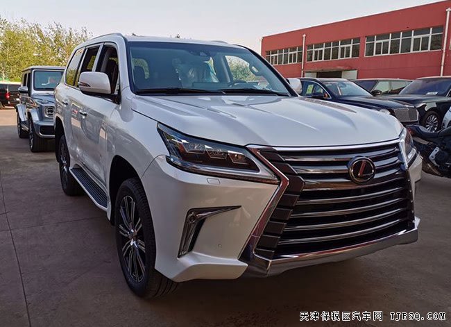 2019款雷克薩斯LX570加規(guī)版頂配 平行進口現(xiàn)車137萬優(yōu)選