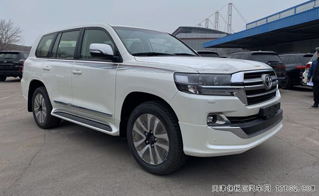 2019款豐田酷路澤4600中東版 20輪/GT包圍/天窗現(xiàn)車94萬