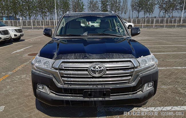 2020款豐田酷路澤5700中東版 18輪/天窗/12氣囊現(xiàn)車99萬