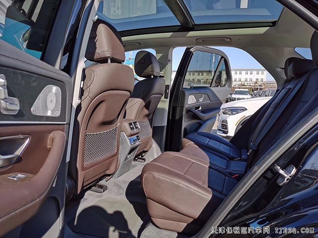 2020款奔馳GLE450墨西哥版 7座/20輪/全景天窗現(xiàn)車75萬