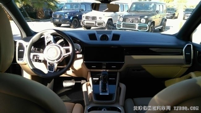 2020款保時(shí)捷卡宴3.0T加拿大版 3.0T現(xiàn)車樂享折扣