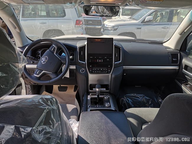 2020款豐田酷路澤5700中東版 陸巡5700現(xiàn)車精選
